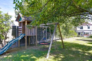 Photo 25- click for photo gallery